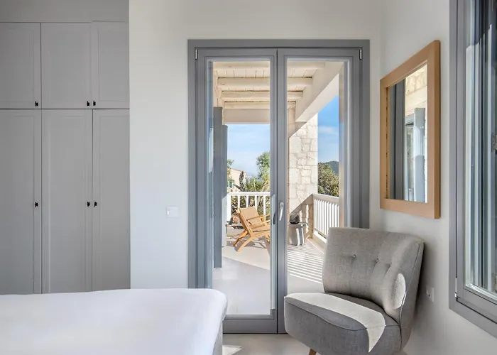 Willa Urania Luxury Rhea *