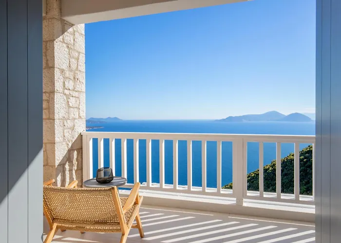 Urania Luxury Rhea *