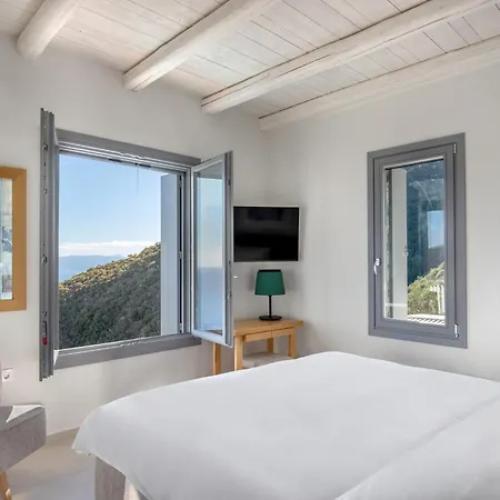 Urania Luxury Rhea Villa Póndi