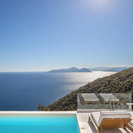 Villa Urania Luxury Rhea *