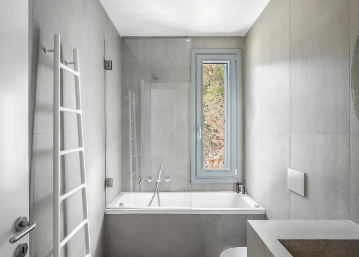 Villa Urania Luxury Rhea Pondi